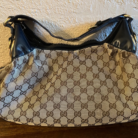 Authentic Gucci Canvas Hobo Shoulder bag with certificate - Picture 1 of 17